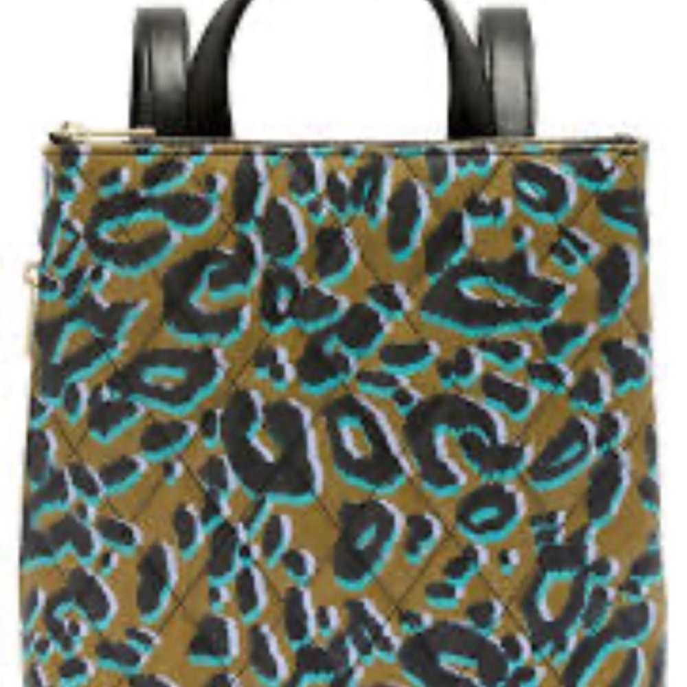 Ted Baker - Picture 7 of 7